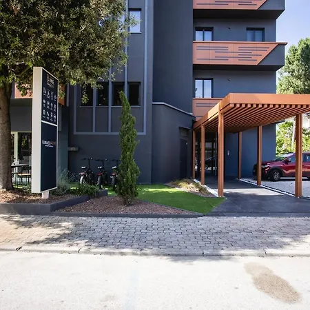 Residence 9 Line-2